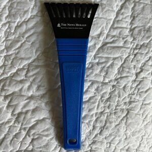 Hopkins Hoppy 10" Bear Claw Ice Scraper Chipper Tool Glass Windows Vehicle Car